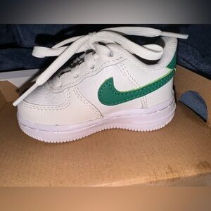 Air Force 1 Low SE. 40th